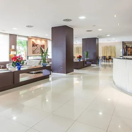 Готель Bluesea Gran Cervantes